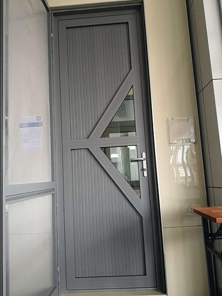 ES61 single casement door